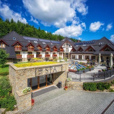 Hotel & Spa Czarny Gron Жики Экстерьер фото