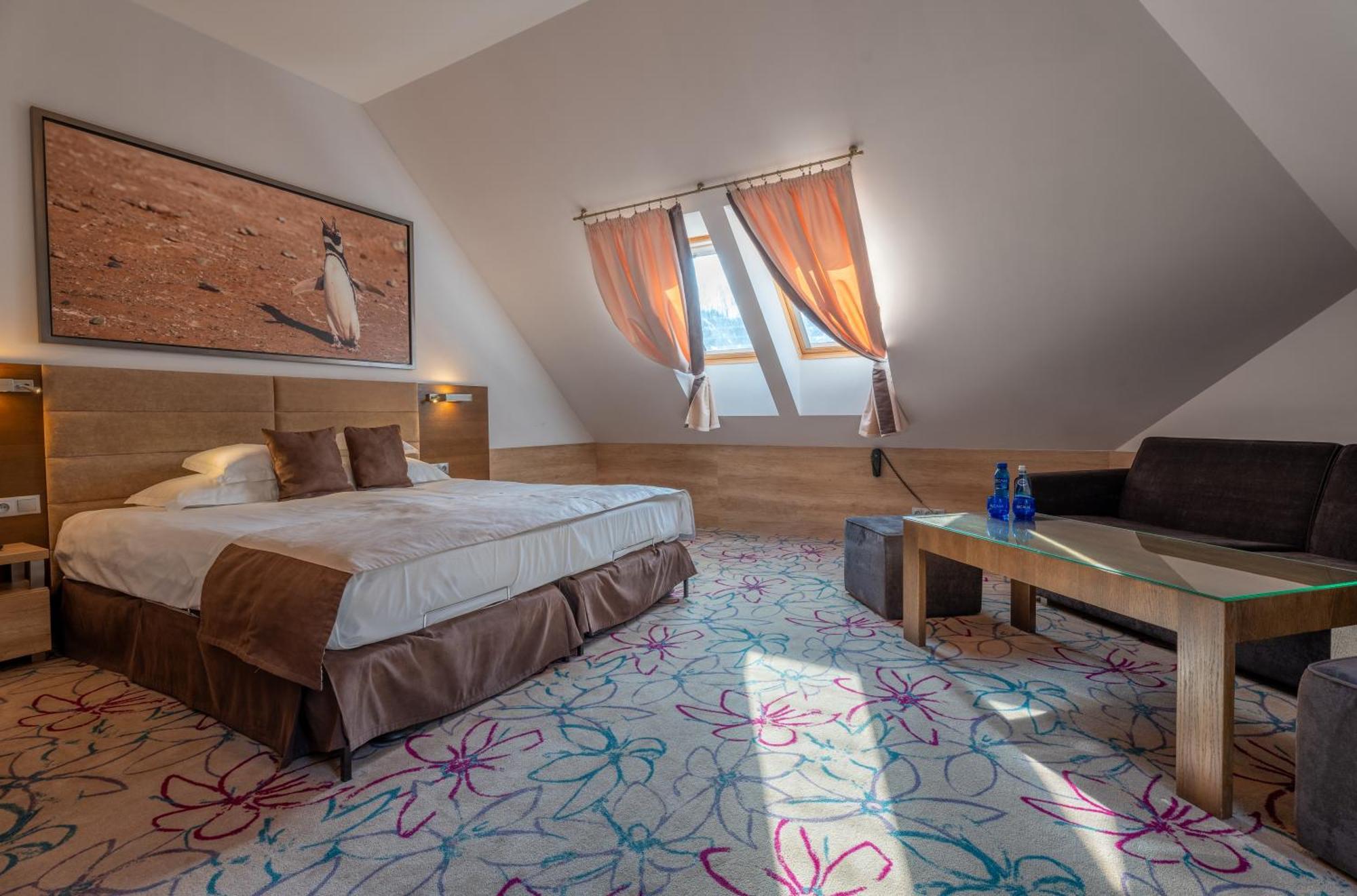 Hotel & Spa Czarny Gron Жики Экстерьер фото