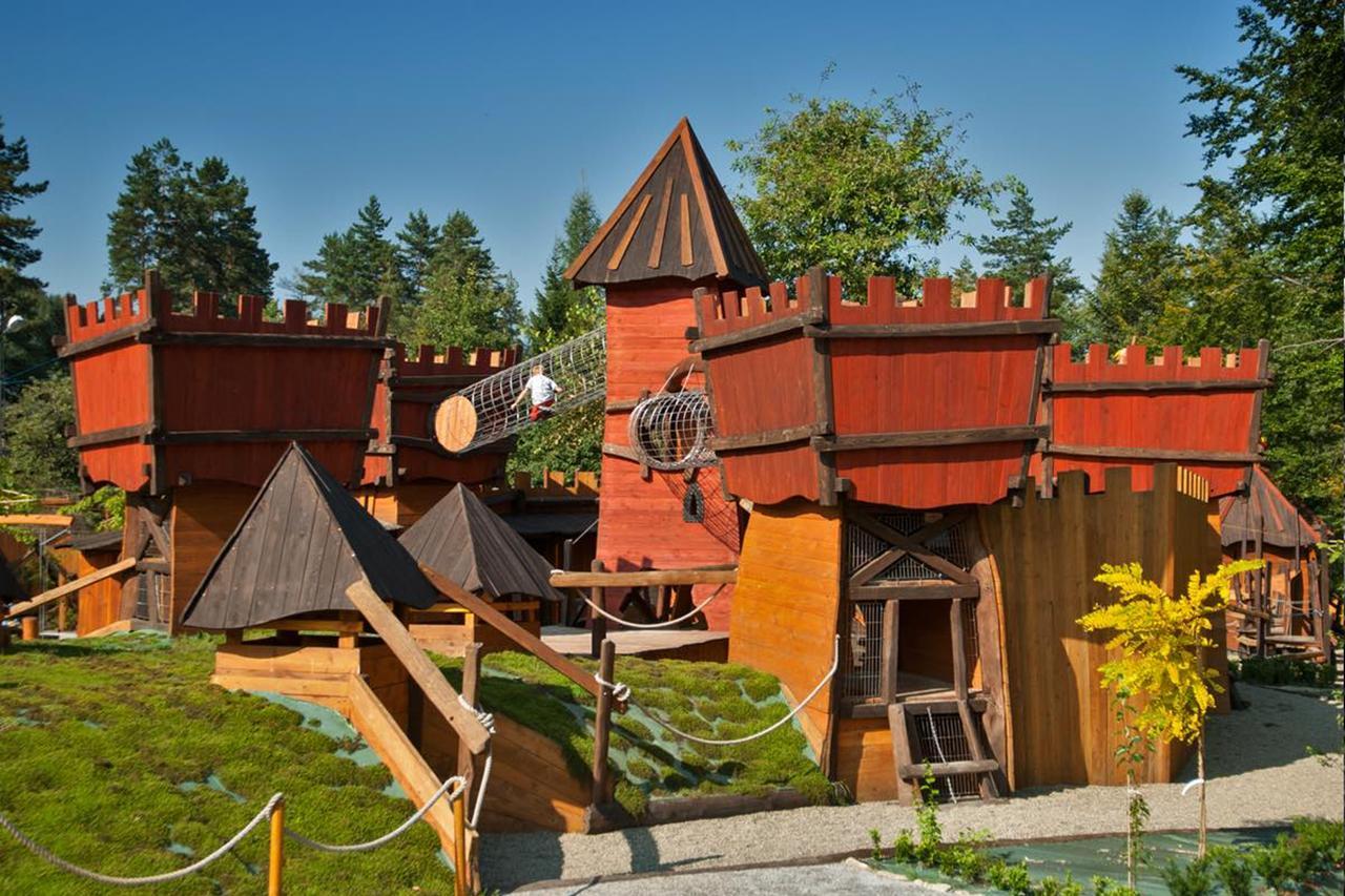 Hotel & Spa Czarny Gron Жики Экстерьер фото